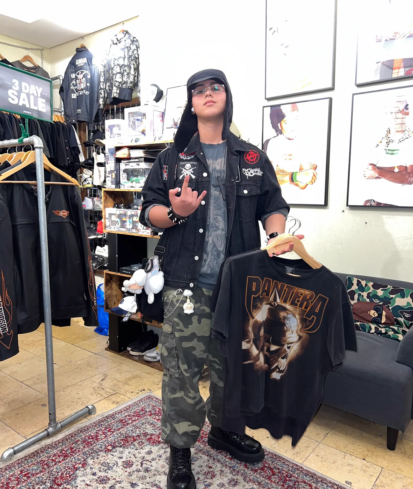 WORNWIDE buyer 3-19